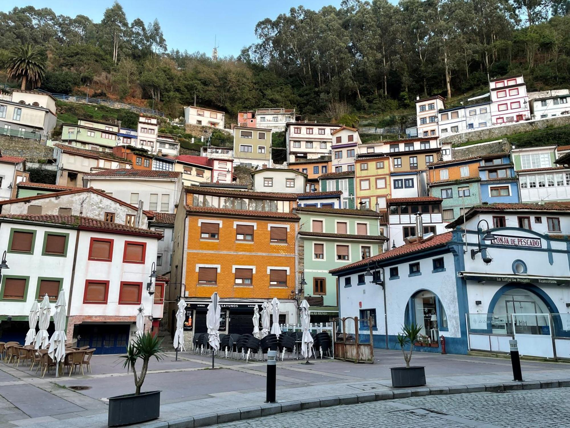 Casa De Pescadores Con Vistas Al Mar Cudillero Eksteriør bilde